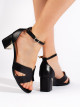 Výborné černé dámské  sandály na širokém podpatku