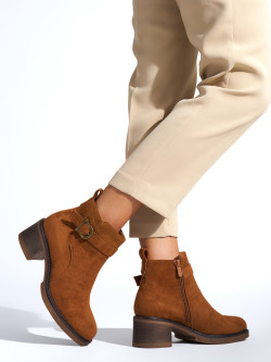 Moderní hnědé  kotníčkové boty dámské na širokém podpatku